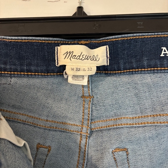 Madewell Men's Athletic Slim Jeans: COOLMAX Denim Edition - Picture 6 of 6